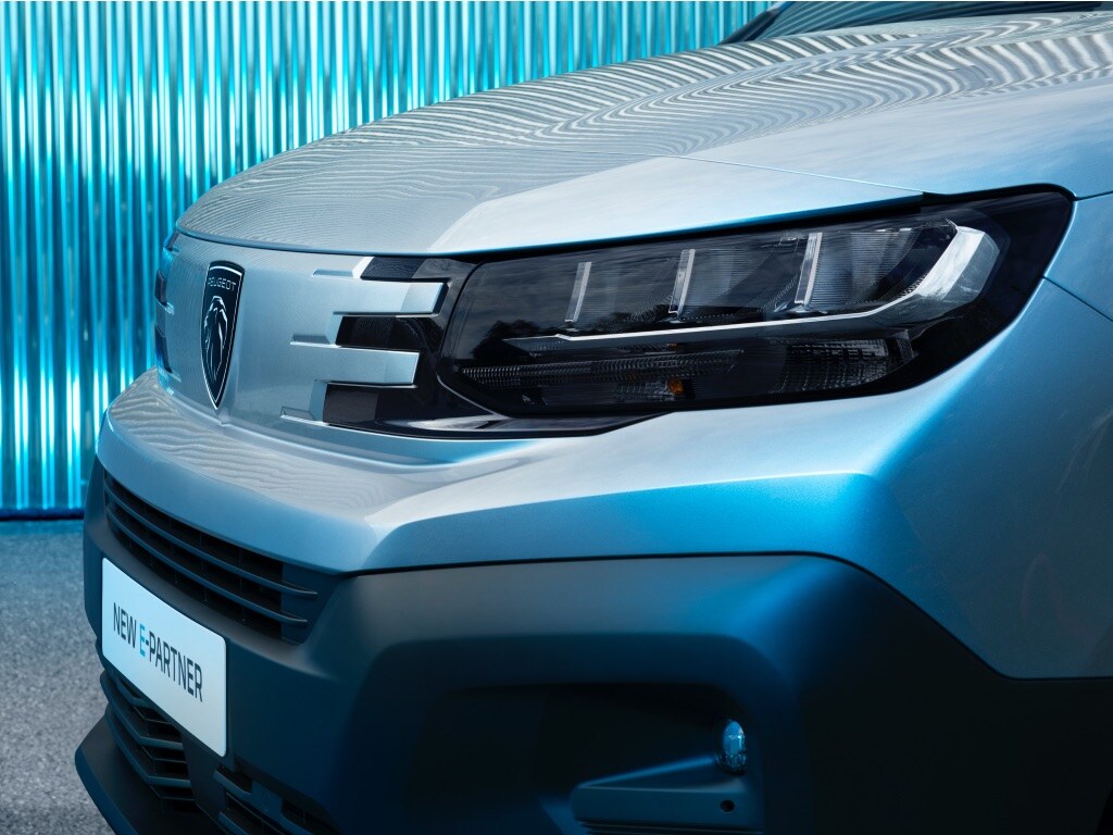 Nova dianteira do PEUGEOT E-PARTNER